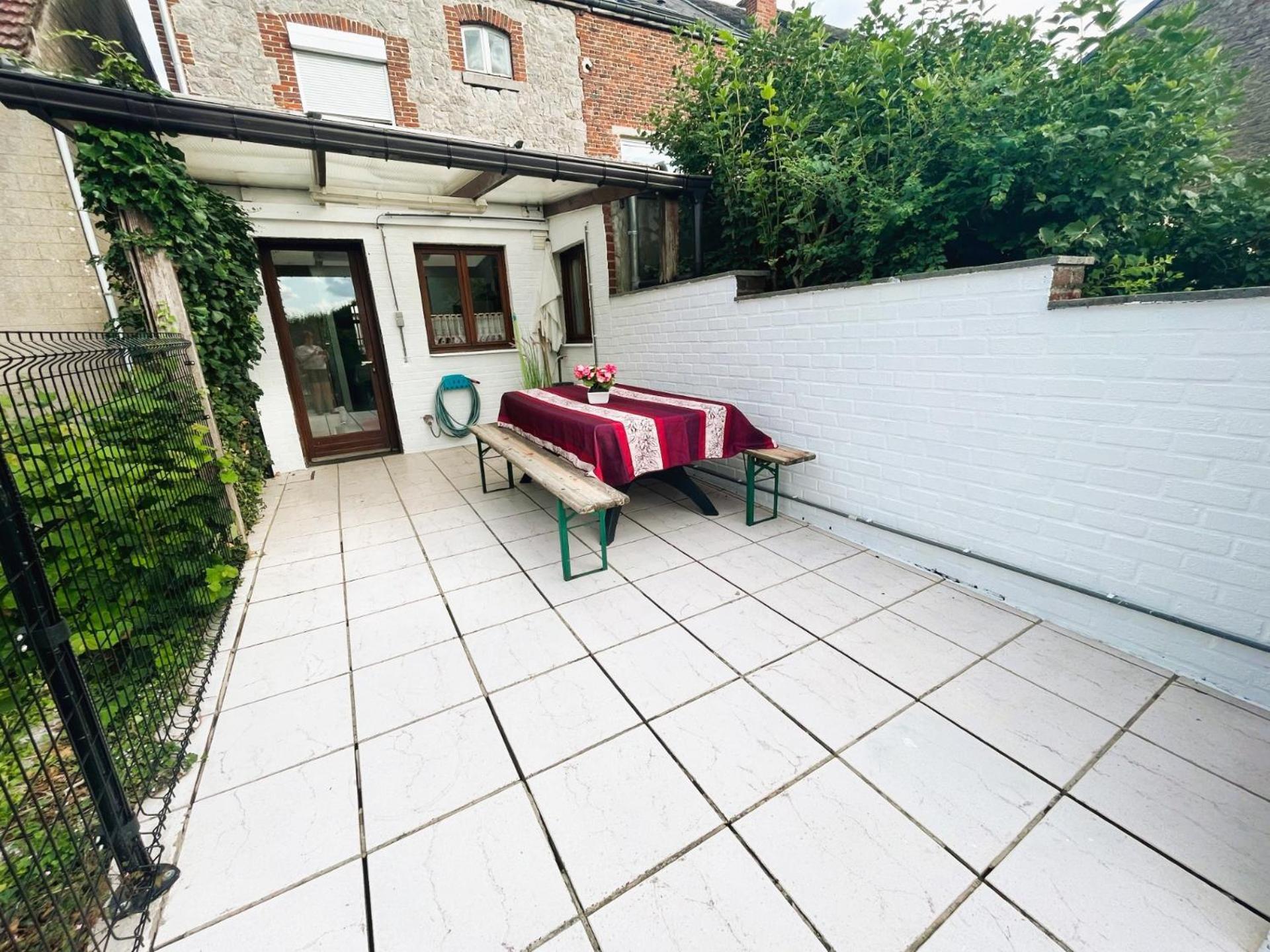 Maison Villageoise Les Nobles Carrieres Frasnes Exterior photo